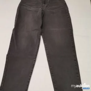 Auktion Levi's Mom Jeans 