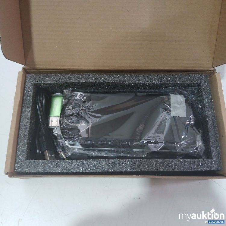 Artikel Nr. 989229 Artikel Nr. 989229: Sony PlayStation Portable PSP3000 Konsole schwarz