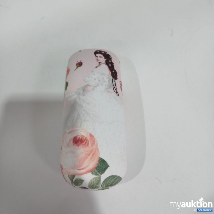 Artikel Nr. 816230 Artikel Nr. 816230: Schönbrunn Brillen Etui mit Tuch