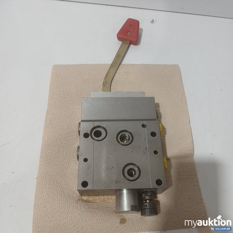 Artikel Nr. 468233 Artikel Nr. 468233: Hydraulikventil mit Hebel