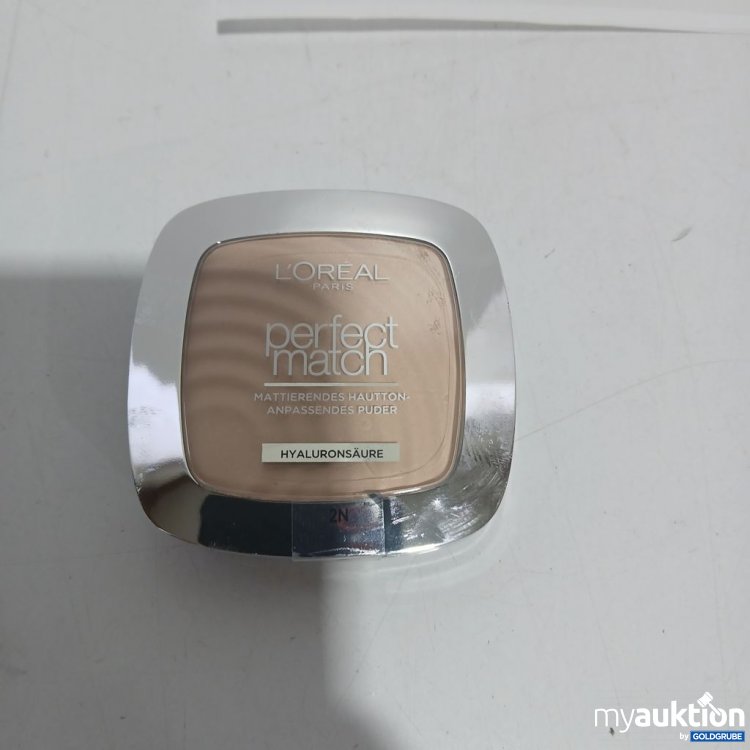 Artikel Nr. 904233: L'Oréal Paris Perfect Match Mattierendes Hautton-Anpassendes Puder
