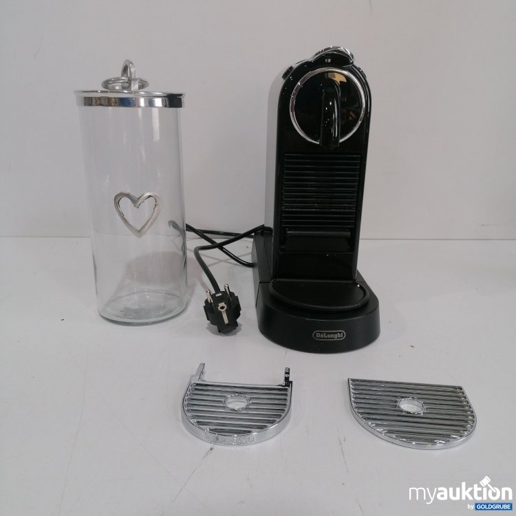 Artikel Nr. 833235 Artikel Nr. 833235: Delonghi Kaffeekapselmaschine und Behälter für Kapseln