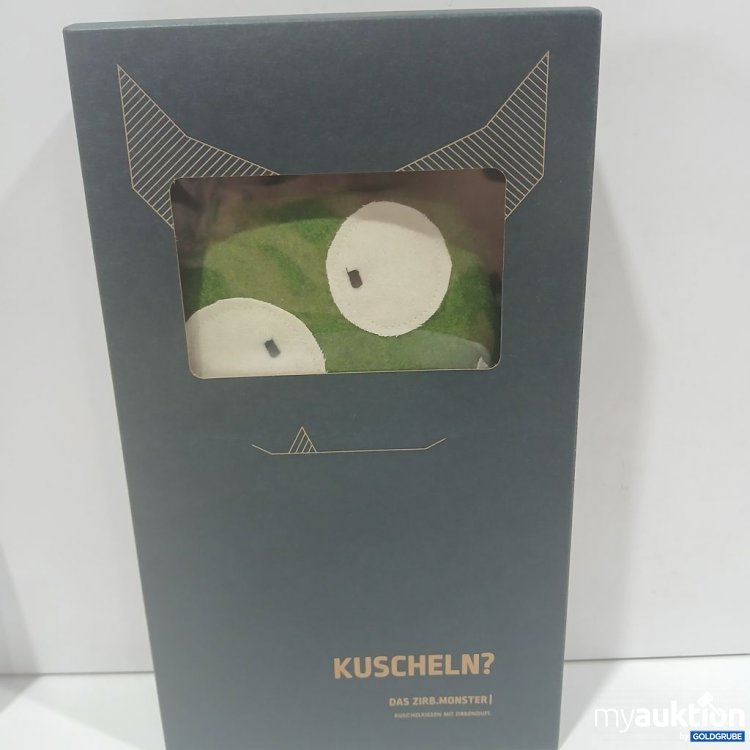 Artikel Nr. 892235: Zirbenmonster Kuscheltierkissen