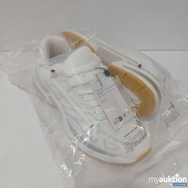 Artikel Nr. 770237 Artikel Nr. 770237: Zara Sneaker