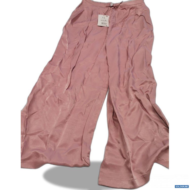 Artikel Nr. 837237: Stradivarius Schlupfhose 