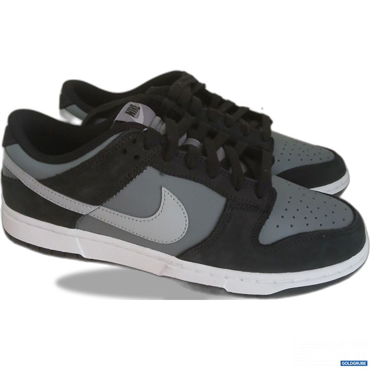 Artikel Nr. 954238: Nike Dunk Low Grau Schwarz