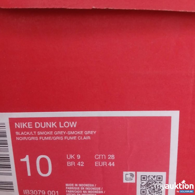 Artikel Nr. 954238: Nike Dunk Low Grau Schwarz