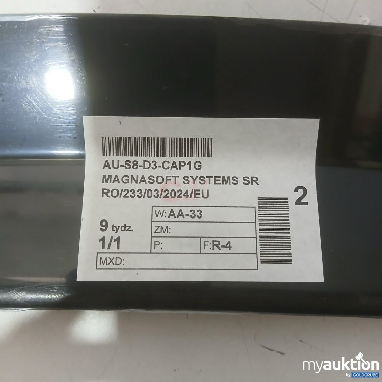 Artikel Nr. 468239 Artikel Nr. 468239: Spoilerlippe schwarz mit rotem Streifen