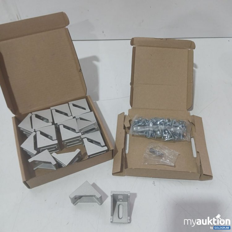 Artikel Nr. 933239 Artikel Nr. 933239: Montagewinkel Set mit Schrauben