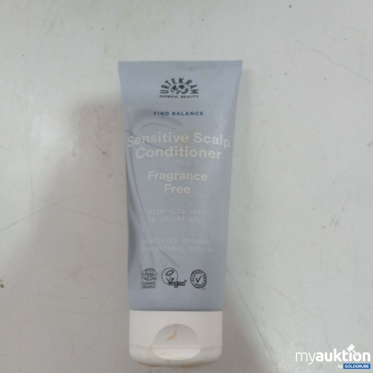 Artikel Nr. 987239 Artikel Nr. 987239: Urtekram Sensitive Scalp Conditioner 180ml