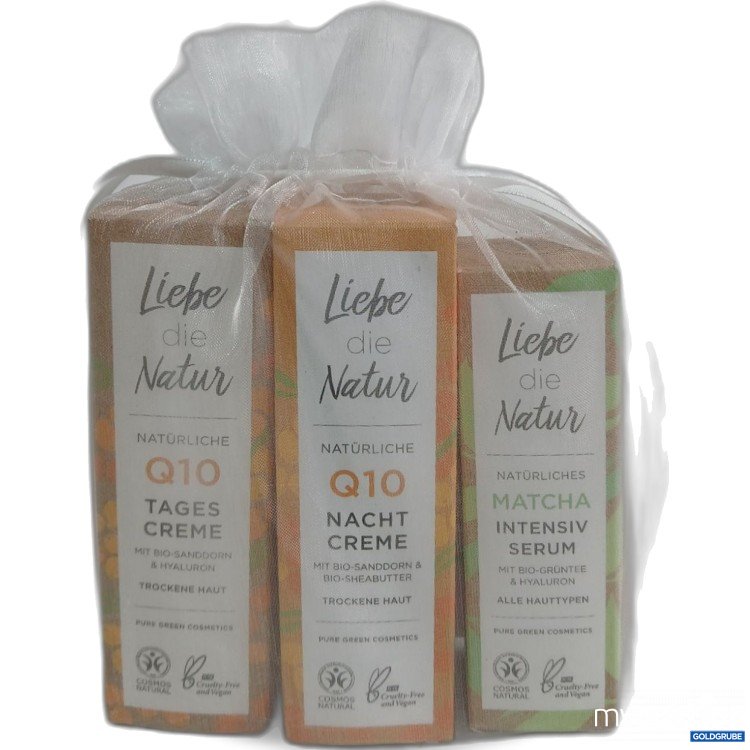 Artikel Nr. 996241 Artikel Nr. 996241: Liebe die Natur Q10 Tages & Nachtcreme + Matcha Serum 2x je 50ml 1x 30ml