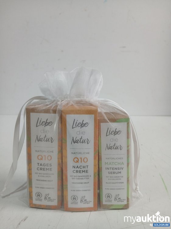 Artikel Nr. 996241 Artikel Nr. 996241: Liebe die Natur Q10 Tages & Nachtcreme + Matcha Serum 2x je 50ml 1x 30ml