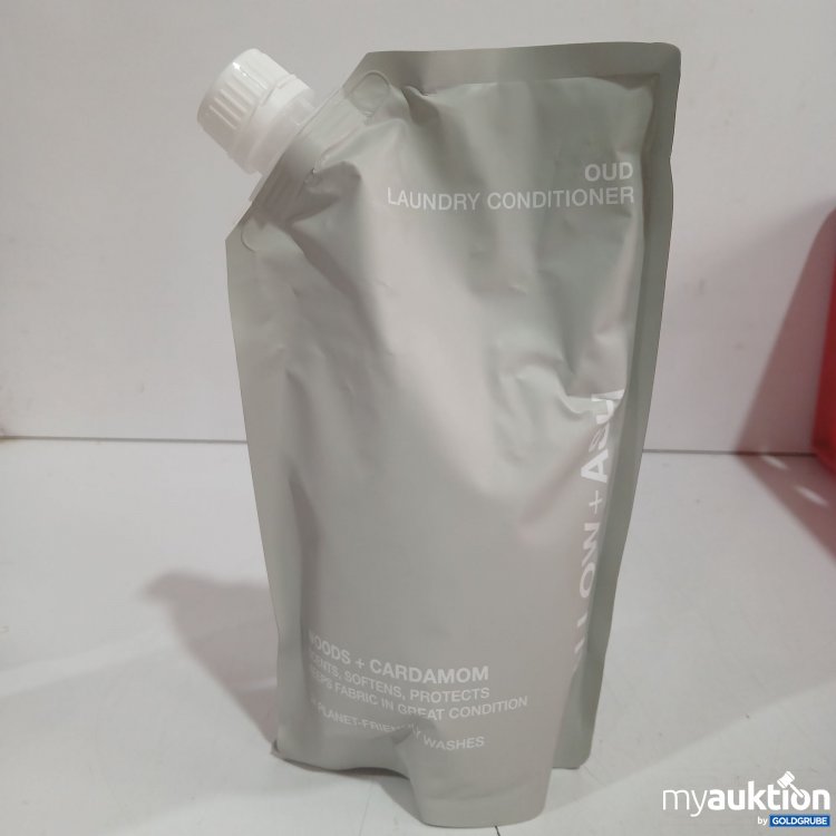 Artikel Nr. 460246 Artikel Nr. 460246: Tallow+Ash Oud Laundry Conditioner 700ml