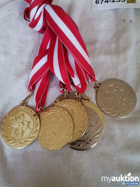 Artikel Nr. 674247: Medaillen