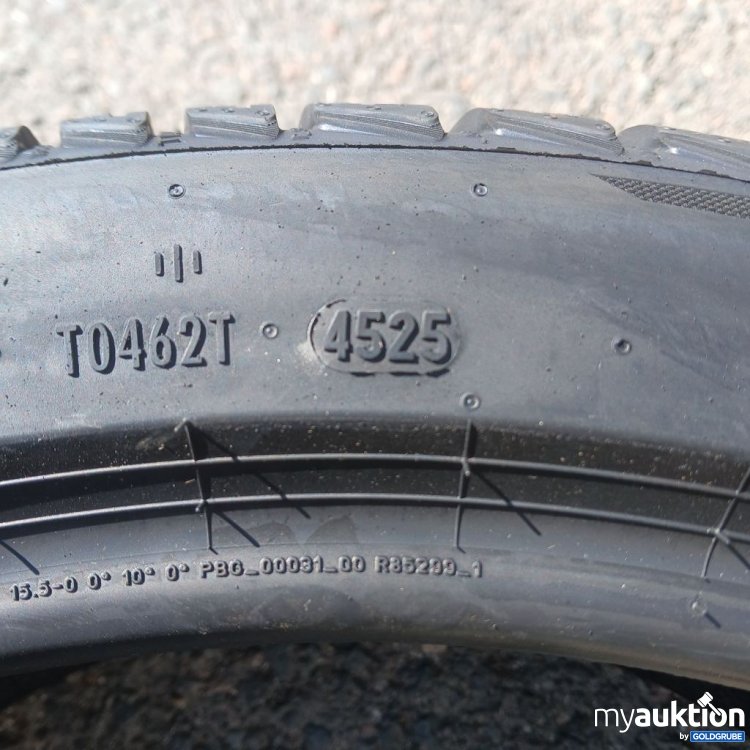 Artikel Nr. 447250 Artikel Nr. 447250: Pirelli P Zero Winter 2 245/40R20 XL 99W