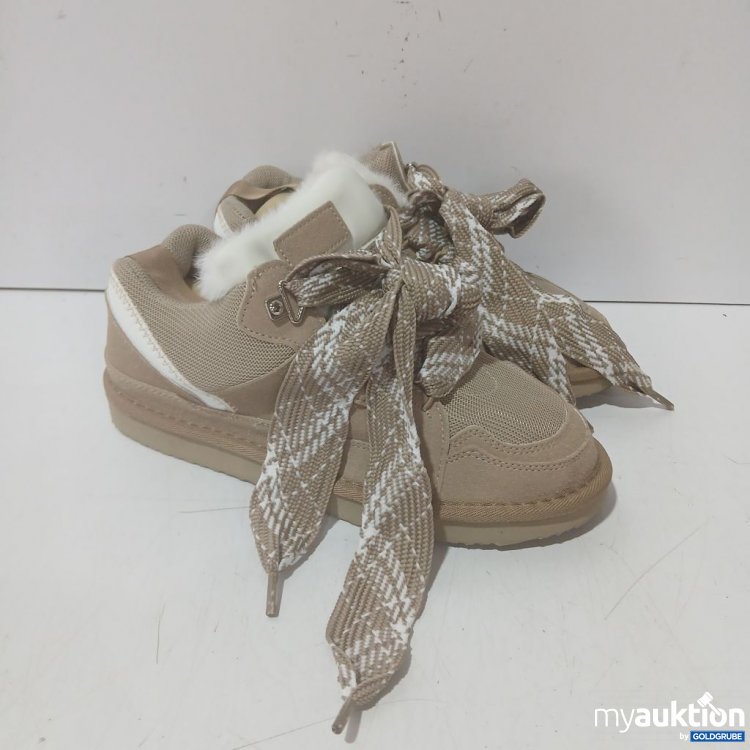 Artikel Nr. 992255 Artikel Nr. 992255: Beige Sneakers mit flauschigem Kragen