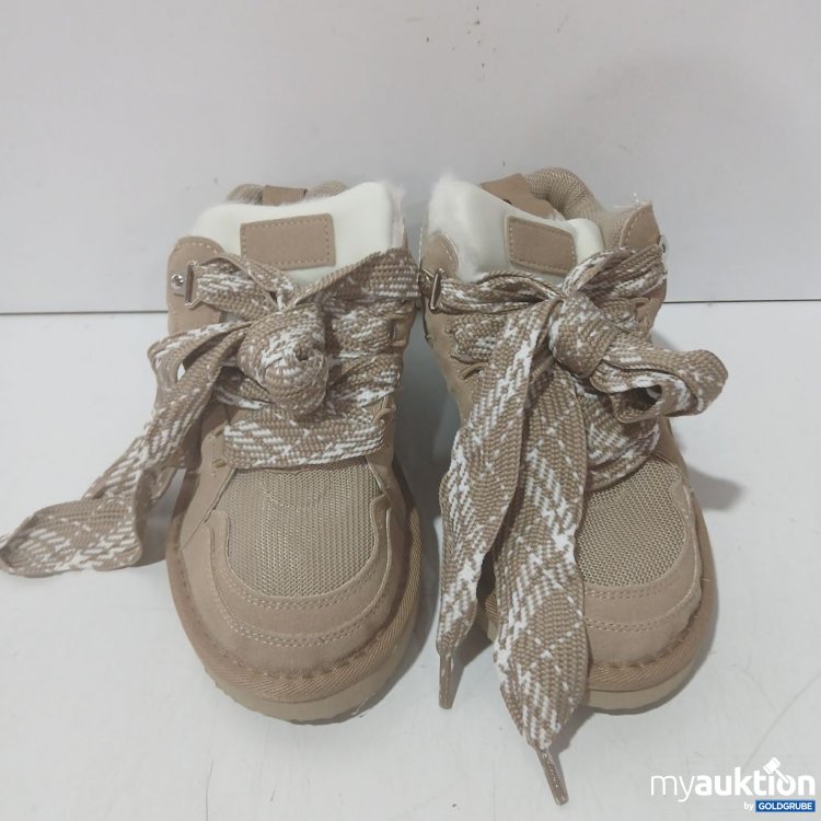 Artikel Nr. 992255 Artikel Nr. 992255: Beige Sneakers mit flauschigem Kragen