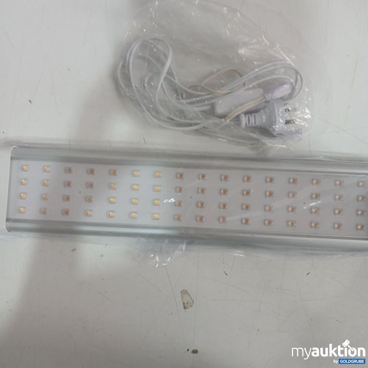 Artikel Nr. 931260 Artikel Nr. 931260: LED Pflanzenlampe LED Grow Light
