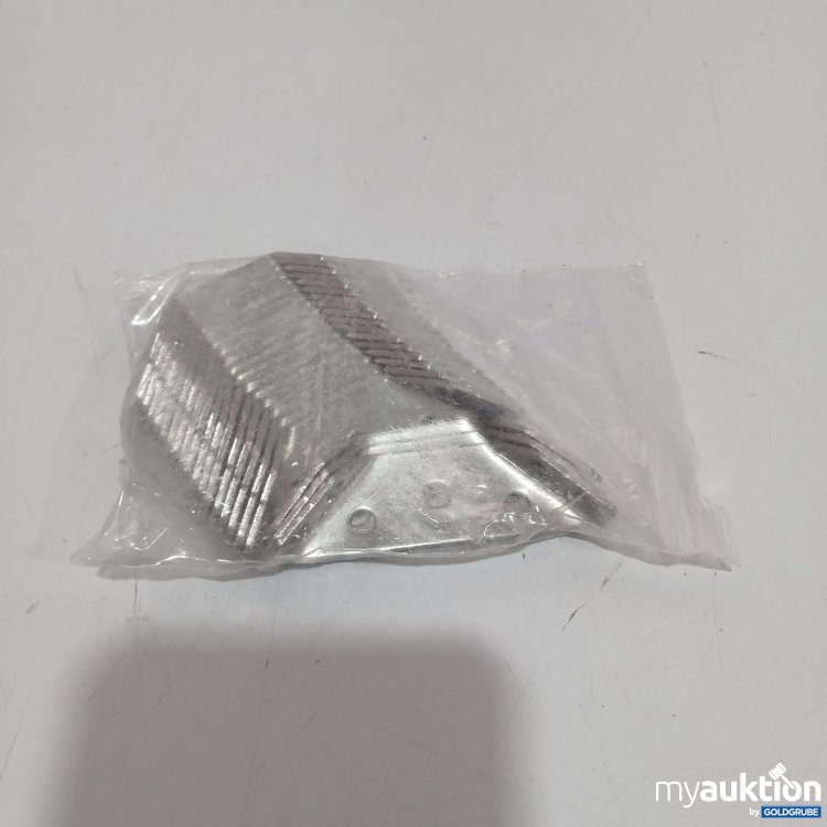 Artikel Nr. 883261 Artikel Nr. 883261: Winkelverbinder Metall 20 Stück