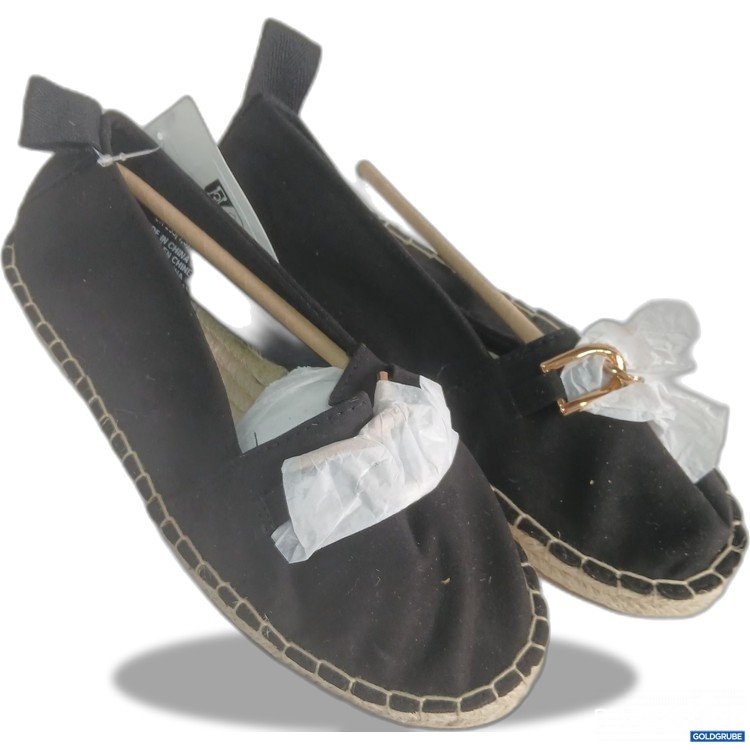 Artikel Nr. 525263: H&M Sandalen 