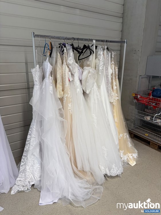 Artikel Nr. 450264: Brautkleider verschiedene Modelle und Größen