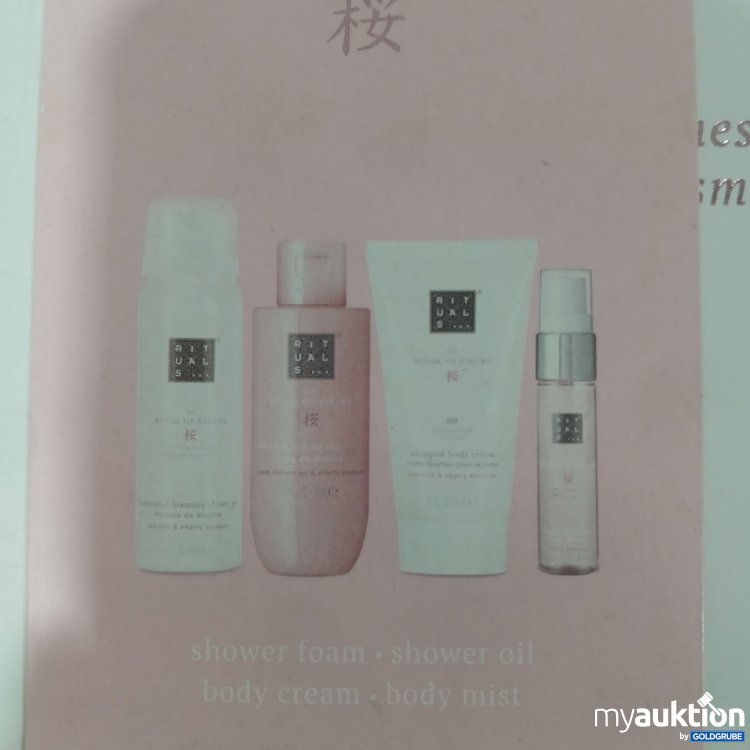 Artikel Nr. 466266: Rituals The Ritual of Sakura Geschenkset Shower Foam Oil Body Cream Mist