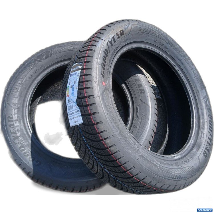 Artikel Nr. 447267 Artikel Nr. 447267: Goodyear Vector 4Seasons Gen3 215/60 R17 100V XL