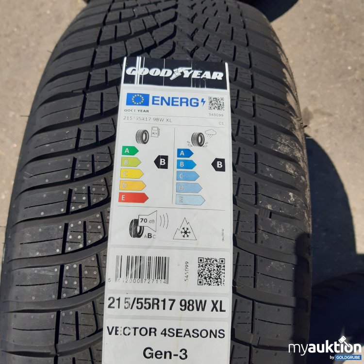 Artikel Nr. 439268 Artikel Nr. 439268: GoodYear Vector 4Seasons Gen-3 215/55R17 98W XL 2 Stück