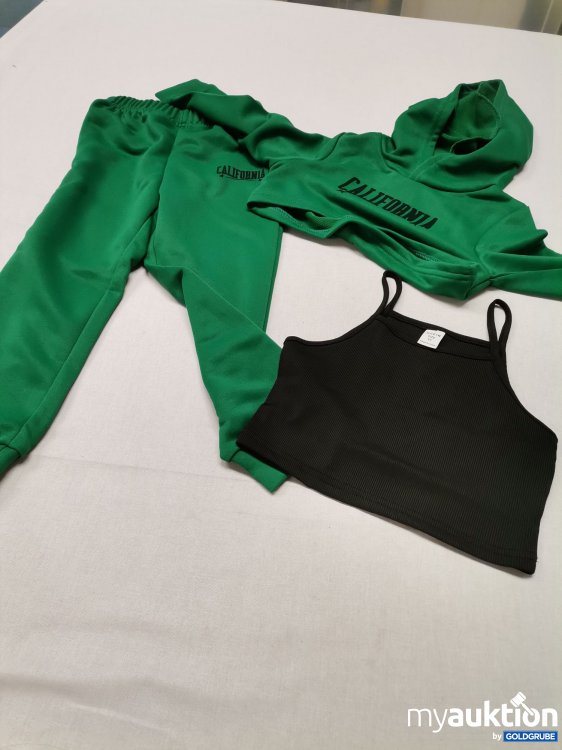 Artikel Nr. 734269 Artikel Nr. 734269: Shein girl 3 Teiler