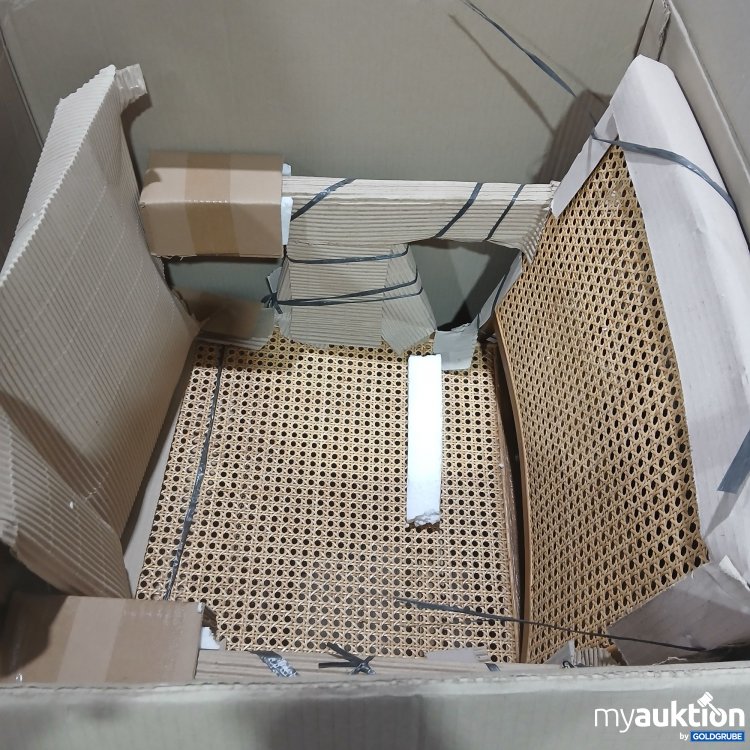 Artikel Nr. 897269: Beliani Wood Chari 13075 