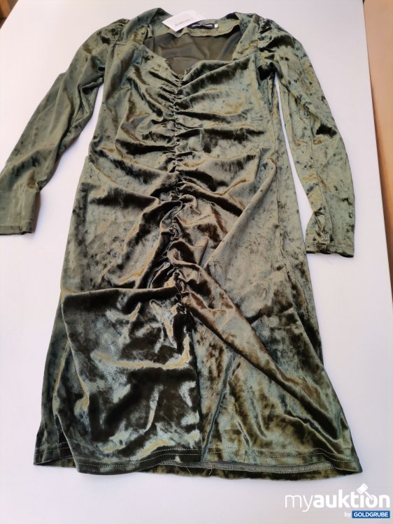 Artikel Nr. 515270 Artikel Nr. 515270: Samt Kleid