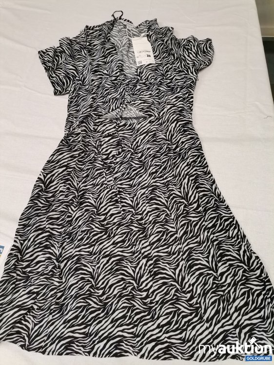 Artikel Nr. 697270: C&A Kleid 