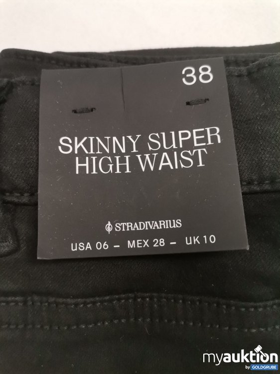 Artikel Nr. 880271 Artikel Nr. 880271: Stradivarius Jeans
