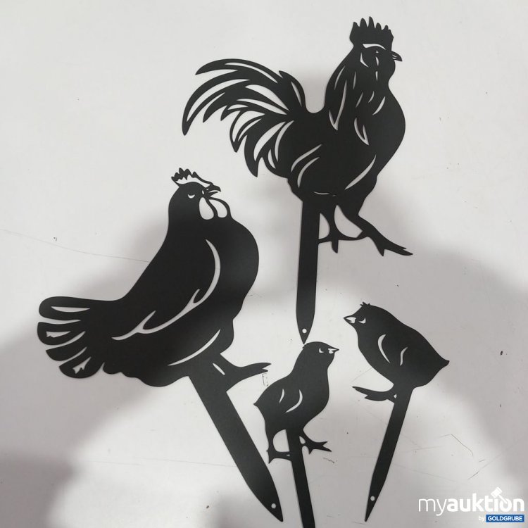 Artikel Nr. 912271: Gartenstecker Hühnermotiv Set von 4 TEXT=Set von vier Gartensteckern mit Hühnermotiven in schwarzer Farbe. Keine weiteren Details erkennbar. CATEGORY=Sonstiges PRICE_EUR=12.99