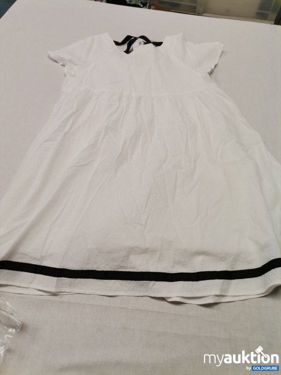 Artikel Nr. 734272 Artikel Nr. 734272: Benetton Kleid