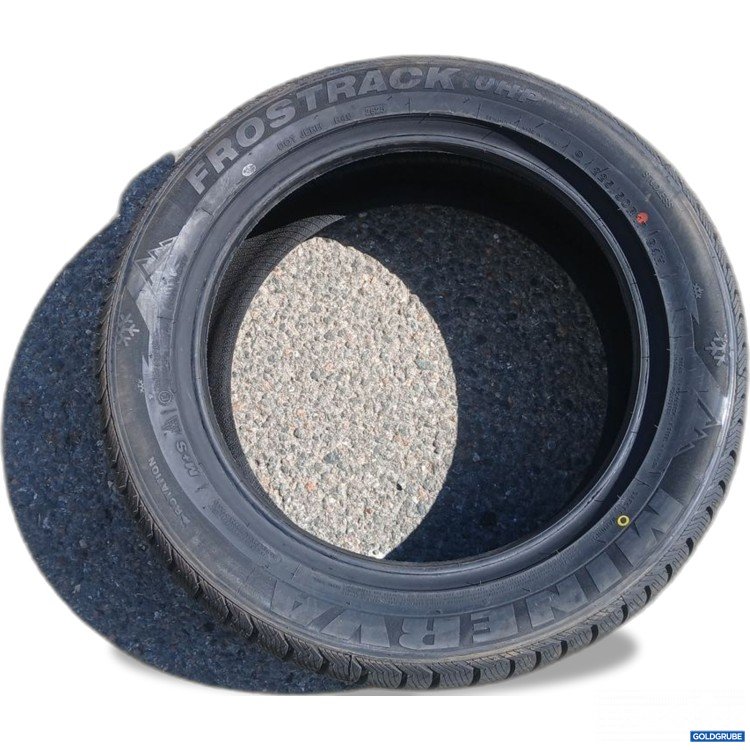 Artikel Nr. 447274 Artikel Nr. 447274: Minerva Frosttrack UHP 225/50 R17 94H