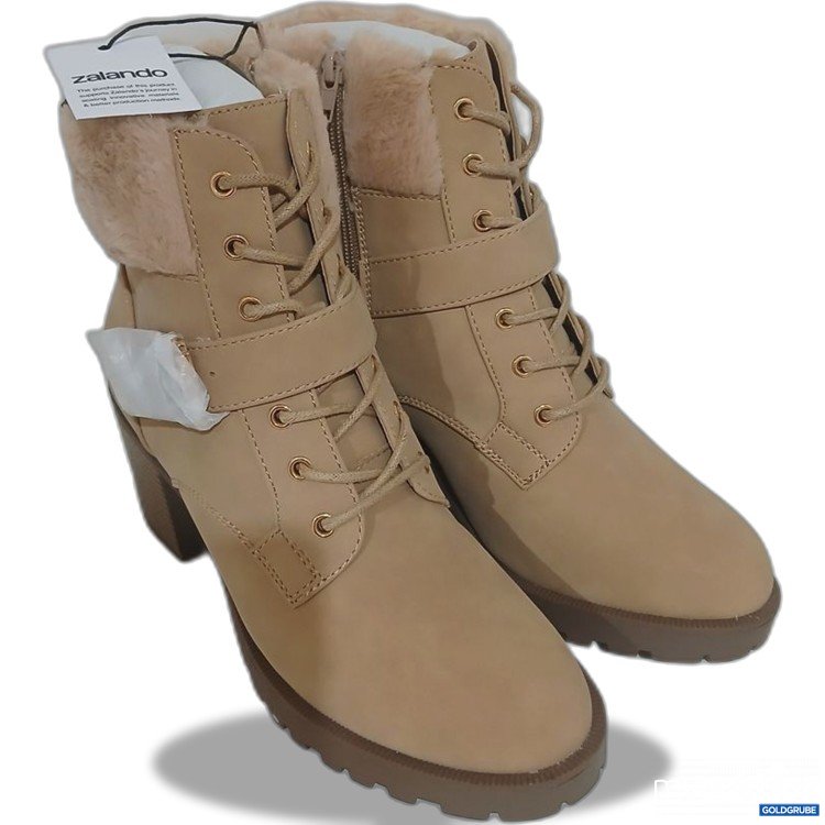 Artikel Nr. 930274 Artikel Nr. 930274: Zalando Stiefel mit Kunstfell