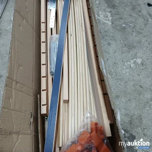 Auktion Emma Lattenrost Holz mit Metallleisten und Schrauben ca.112cm keine weiteren Angaben