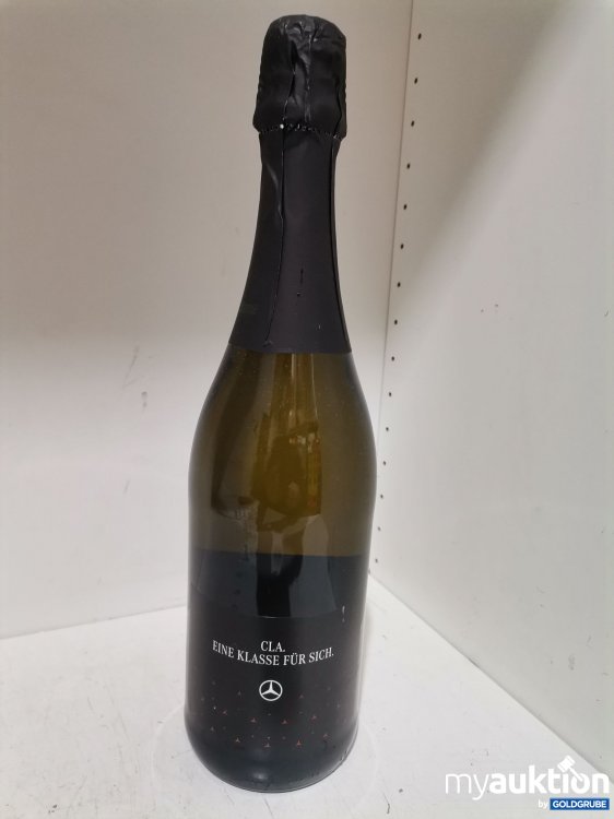 Artikel Nr. 899279: Österreichische Sekt mit Aufschrift 0,75l 