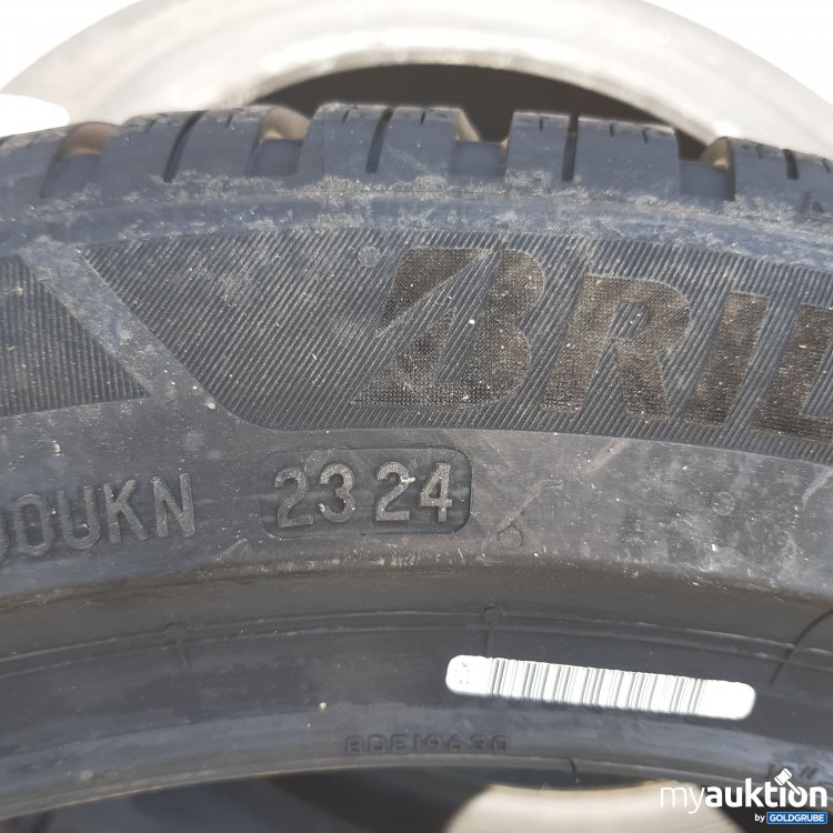 Artikel Nr. 439280 Artikel Nr. 439280: Bridgestone Blizzak 245/45R18 100V XL 2 Stück