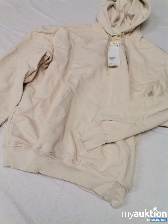 Artikel Nr. 697281 Artikel Nr. 697281: H&M Move Hoodie
