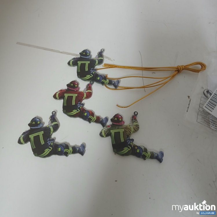Artikel Nr. 399282: Weihnachtsbaum Feuerwehrmann Acryl Ornamente 4 Stück 