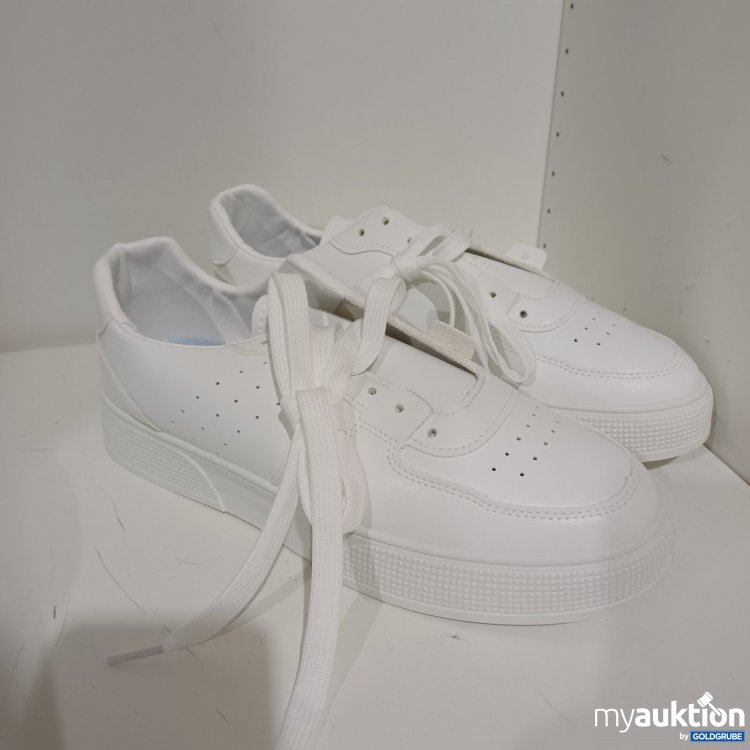 Artikel Nr. 464283 Artikel Nr. 464283: Sneaker Größe 42