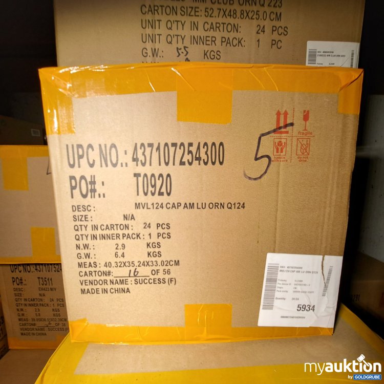 Artikel Nr. 915284 Artikel Nr. 915284: Disney Ornament Captain America