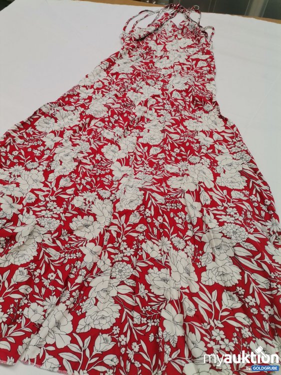 Artikel Nr. 820285 Artikel Nr. 820285: Trägerkleid ohne Etikett