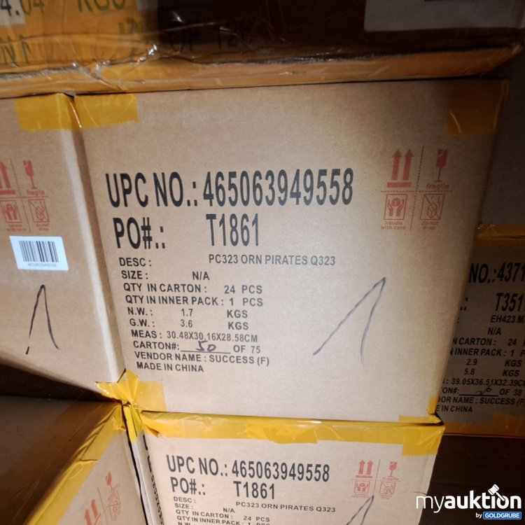 Artikel Nr. 915286 Artikel Nr. 915286: Disney Ornament Pirates of the Caribbean