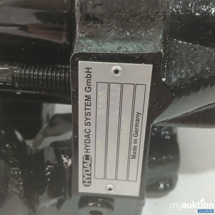 Artikel Nr. 468288 Artikel Nr. 468288: AGCO PARTS Kabinenfederungszylinder schwarz
Nr. 4356793M95
