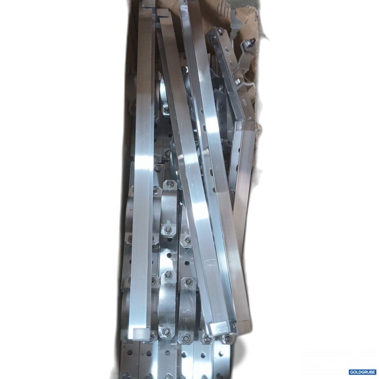 Artikel Nr. 960288: Befestigung für Verkehrsschilder verschiedene Größen 