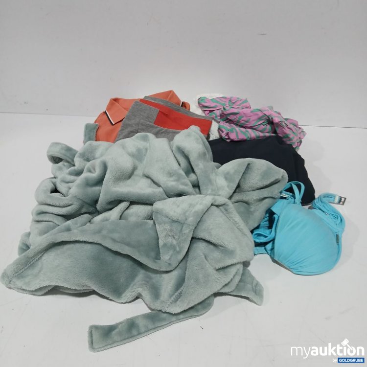 Artikel Nr. 892291: Diverse Kleidung