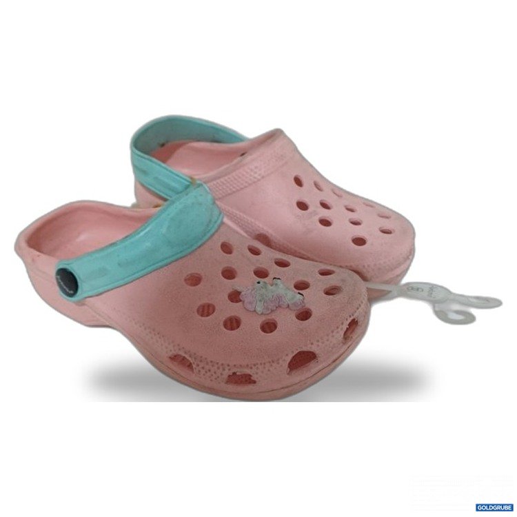 Artikel Nr. 940291 Artikel Nr. 940291: Clogs mit Riemen